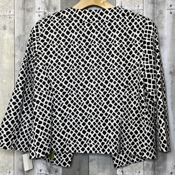 NWT Charter Club black & white open front jacket. Long sleeves. Lime green lined - Picture 6 of 13